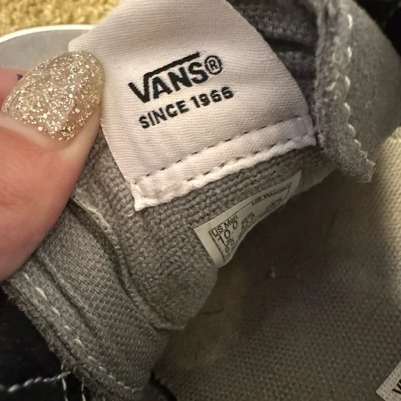 Vans Gray and Black Sneakers - Picture 6 of 7